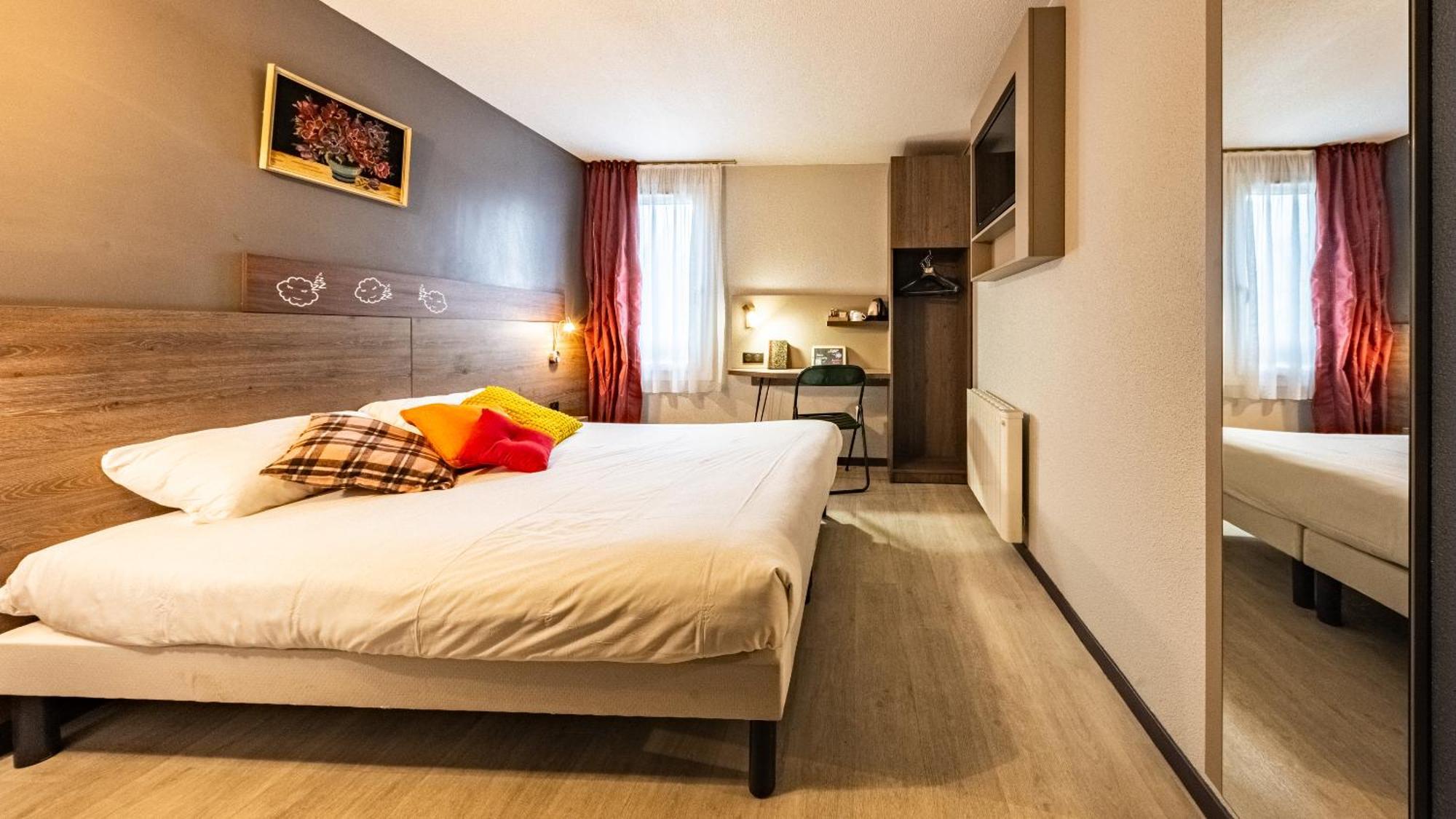Greet Hotel Massieux Lyon Nord المظهر الخارجي الصورة